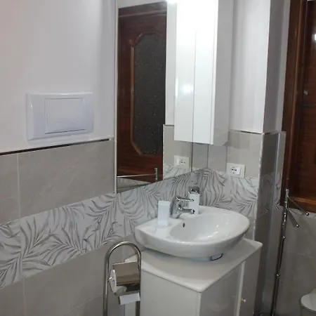 Delfino Solar Apartment Terrasini